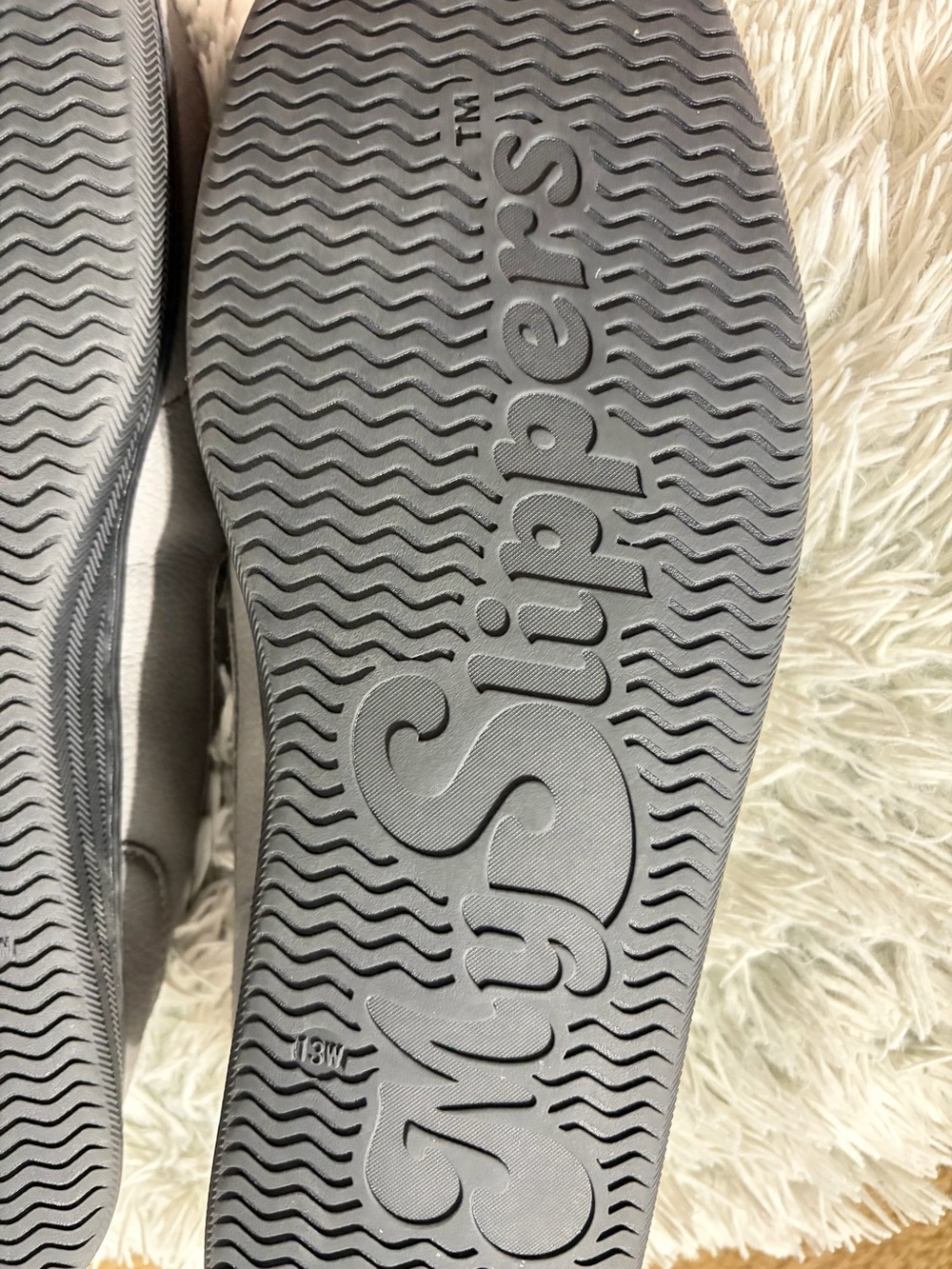 My Slippers Men’s Slip-On Loafer in Light Gray - Soft Padded Comfort Size 13 - Picture 5 of 9